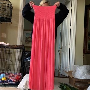 Strapless pink maxi dress